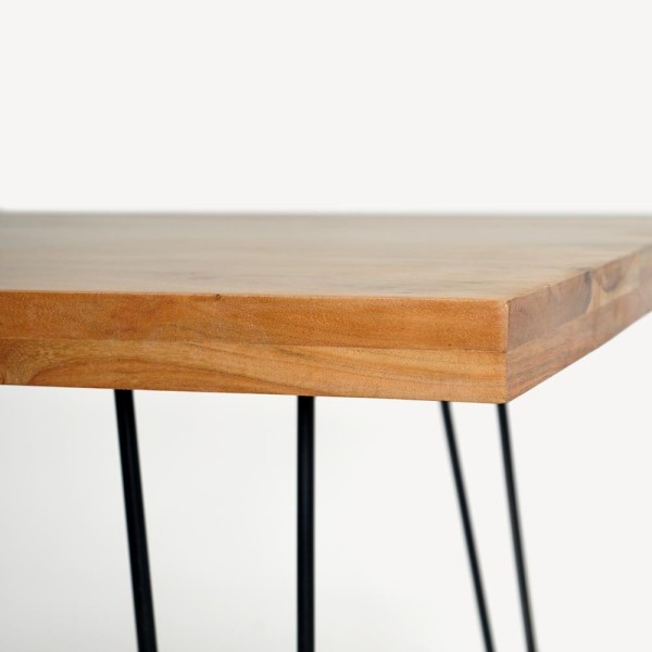 Scandinavische Eettafel CLIP