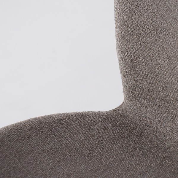 Eetkamerstoel in beige bouclé stof en zwarte essenhouten poten - Paragon