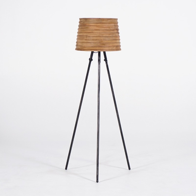 Vloerlamp van natuurlijk hout - Nomade