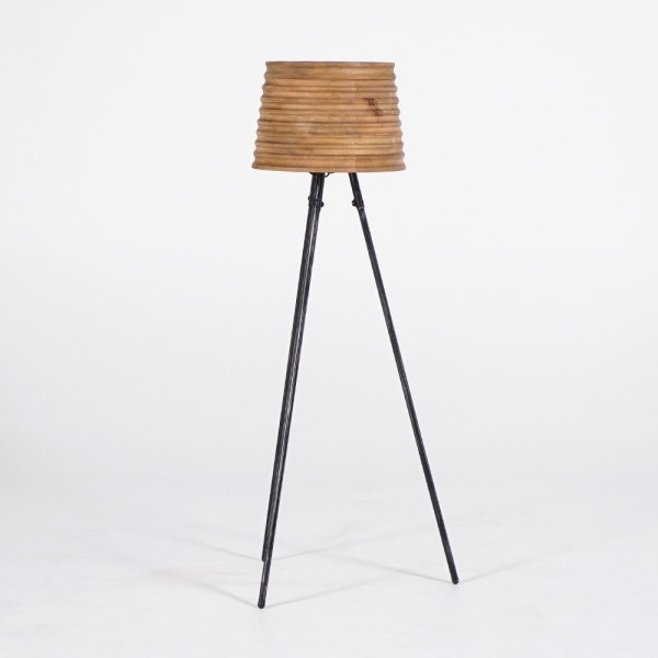Vloerlamp van natuurlijk hout - Nomade