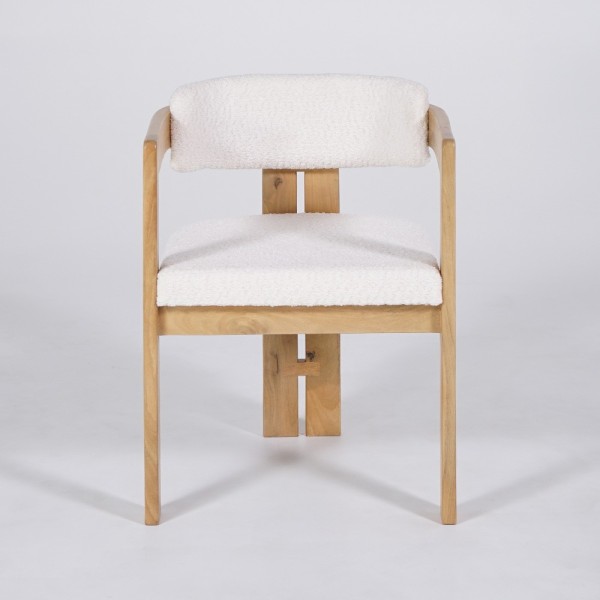 Houten stoel met witte bouclette stof - Eira