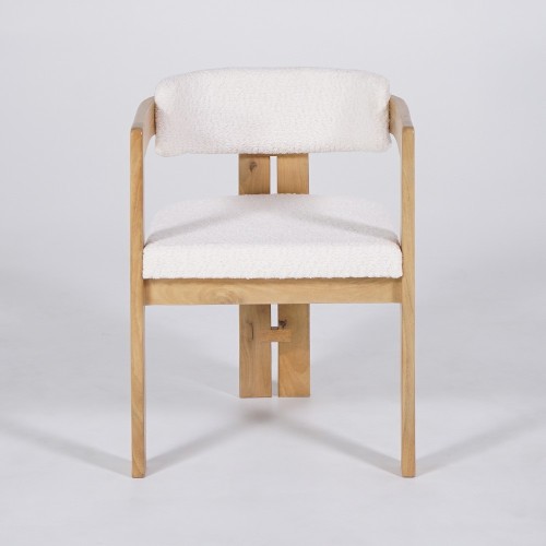 Houten stoel met witte bouclette stof - Eira