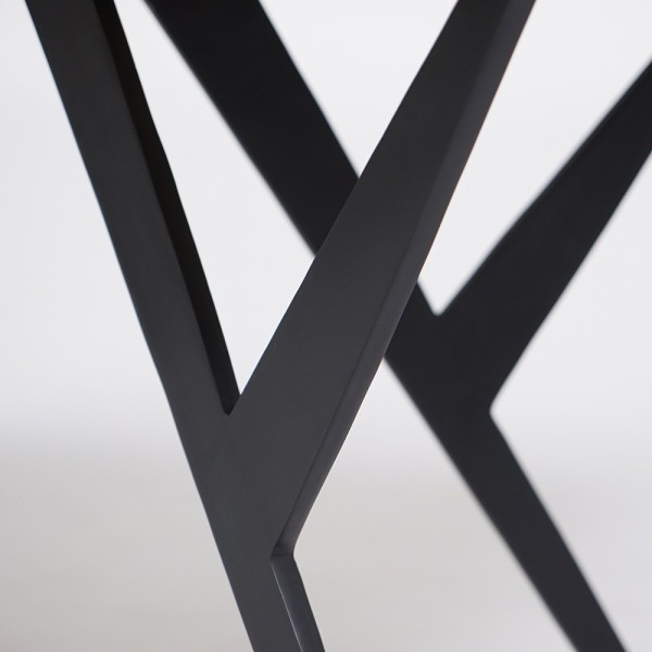Eettafel met vlinderpoten