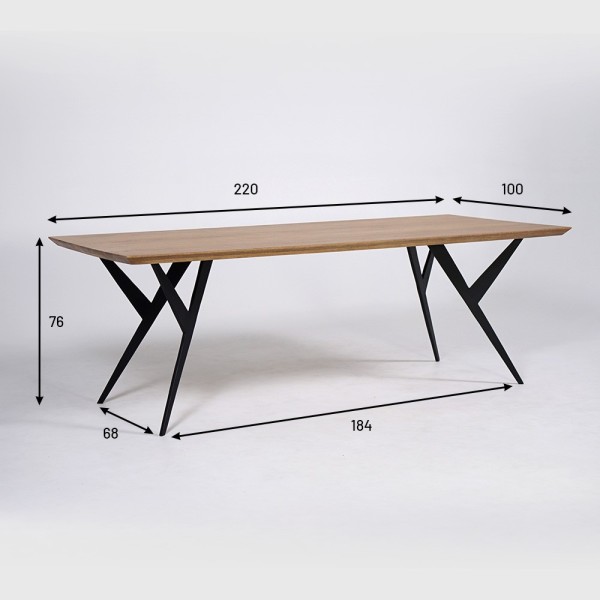 Eettafel met vlinderpoten