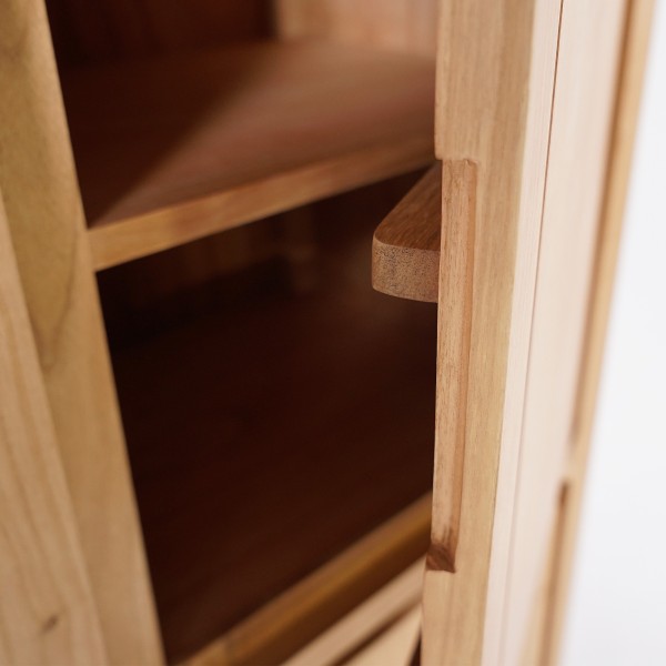 Hoog massief houten dressoir met 4 deuren - Pragati