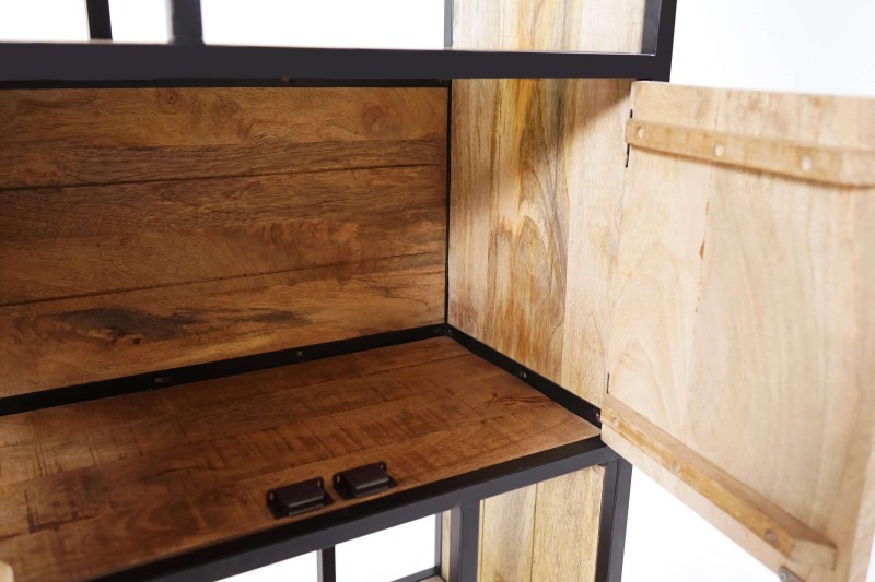 Industriële boekenkast van massief hout 60 x 185 cm – Walter