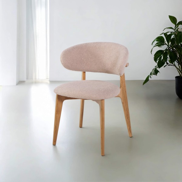 Stoel in massief eikenhout en beige stof – Lunna