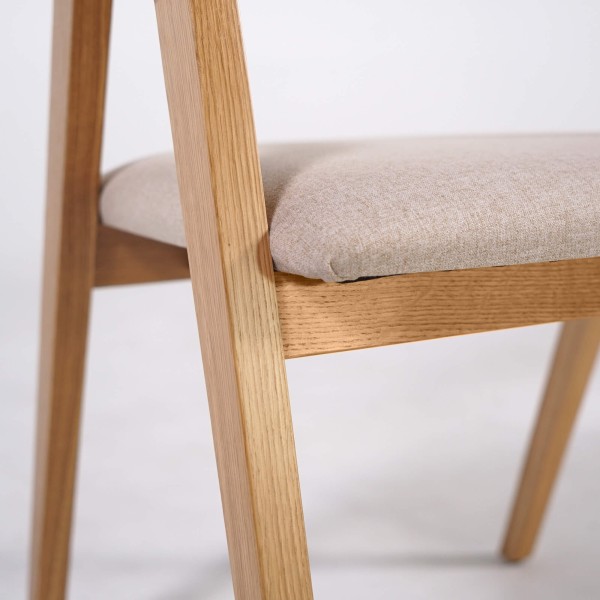 Eetkamerstoel met rugleuning in rotan en witte stof – Seren