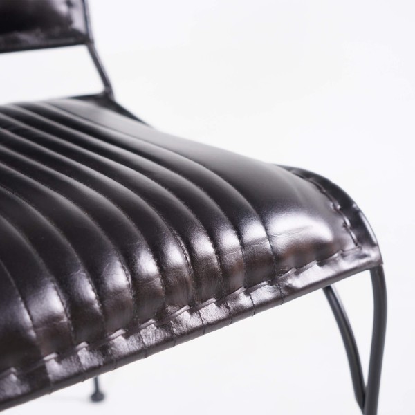 Vintage stoel in zwart leder – Cosy