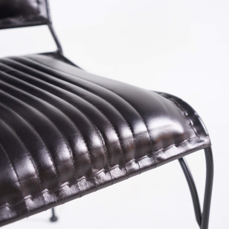 Vintage stoel in zwart leder – Cosy