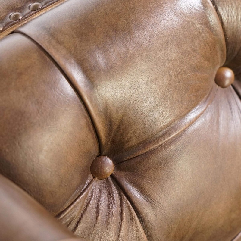 Fauteuil in buffelleer Chesterfield – Charles
