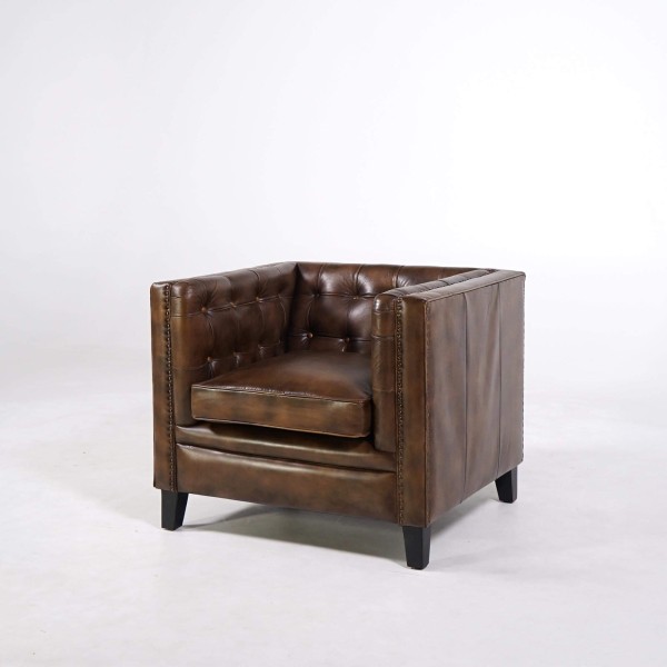 Fauteuil in buffelleer Chesterfield – Charles