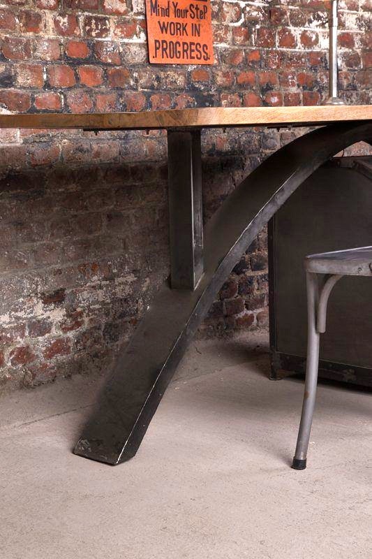 Industrieel Bureau van scandinavische inspiratie 