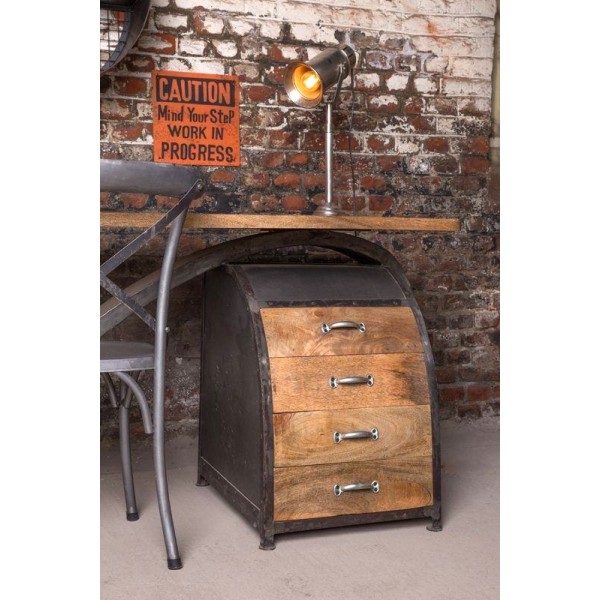 Industrieel Bureau van scandinavische inspiratie 