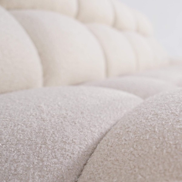 Rechte gecapitonneerde sofa in bouclé stof 2/3-zit – Elda