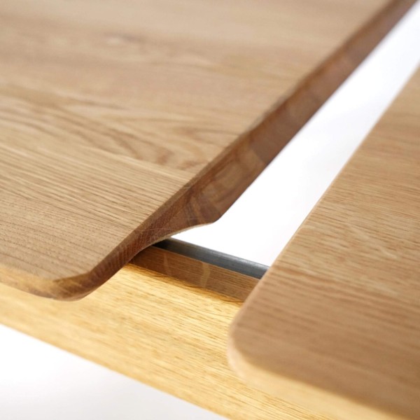 Eettafel in eikenhout 200 x 100 cm met verlengblad van 85 cm