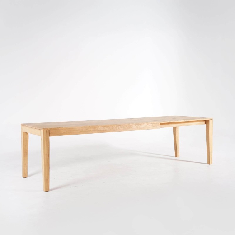 Eettafel in eikenhout 180 x 90 cm met verlengstukken van 2 x 50 cm