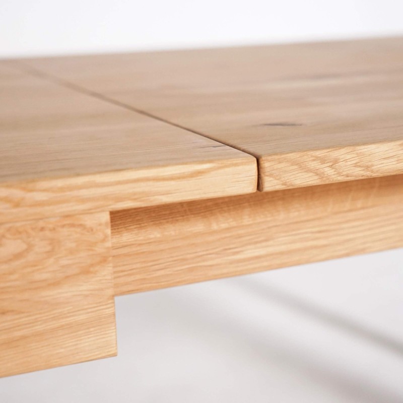 Eettafel in eikenhout 180 x 90 cm met verlengstukken van 2 x 50 cm