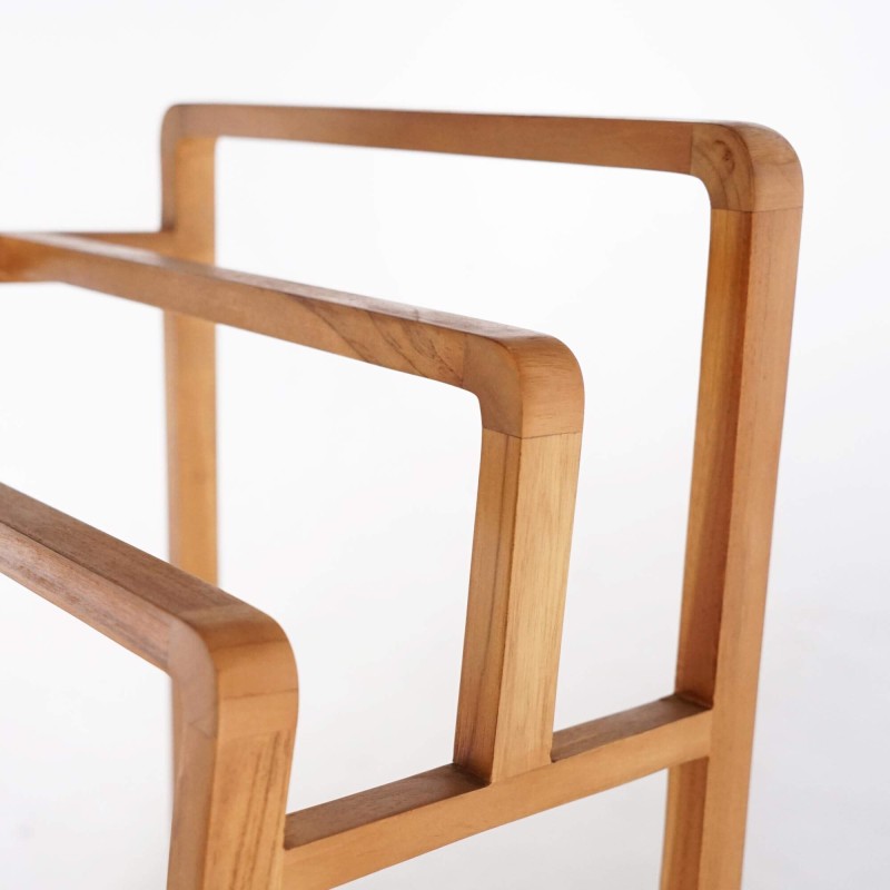 Handdoekhouder voor badkamer in massief teakhout – Devika