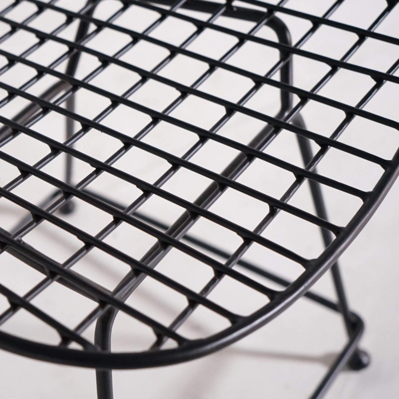 Metalen stoel in industriële stijl – Wire