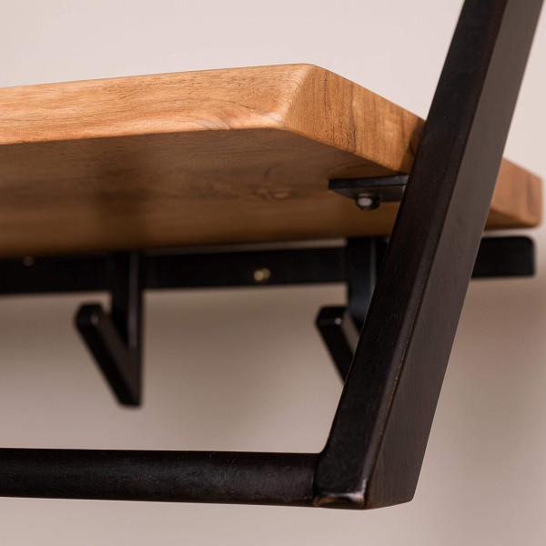 Wandkapstok in metaal met plank in massief hout – Lean