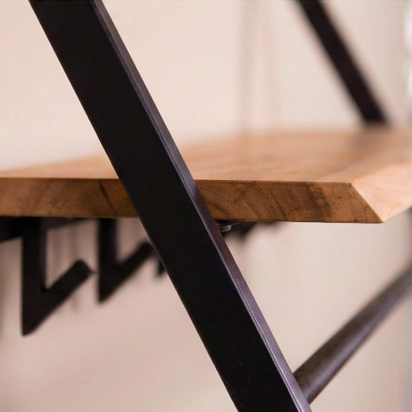 Wandkapstok in metaal met plank in massief hout – Lean