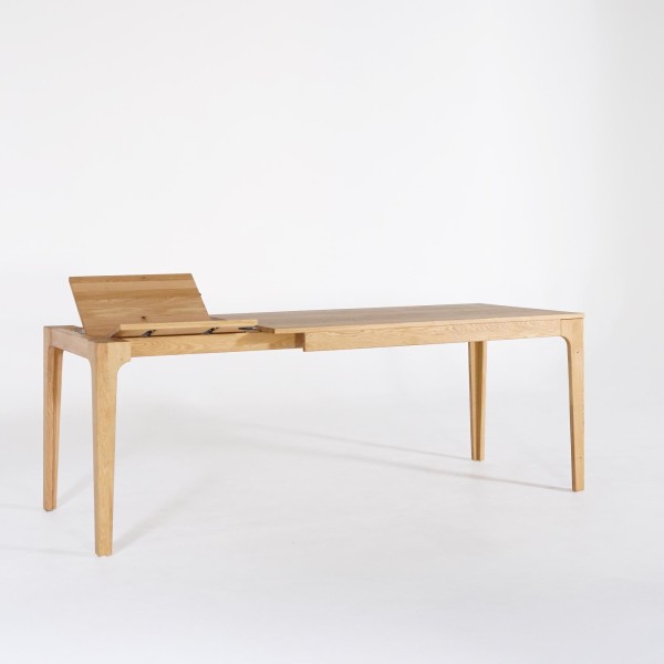 Rechthoekige eettafel in eikenhout van 140 × 80 cm met verlengblad van 50 cm