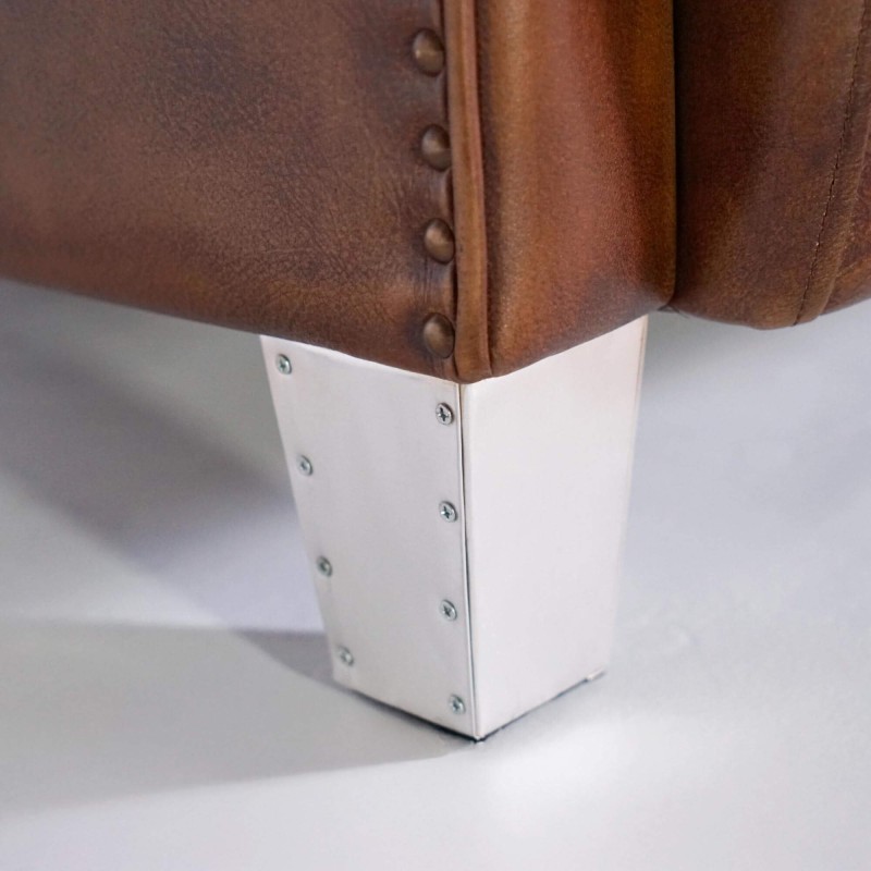 Engelse clubfauteuil in echt leder, bruin, industriële stijl – Oscar