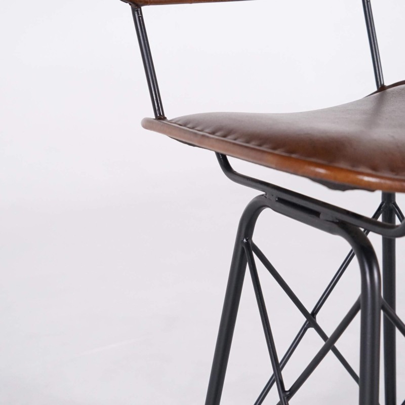 Vintage en design barstoel in leer