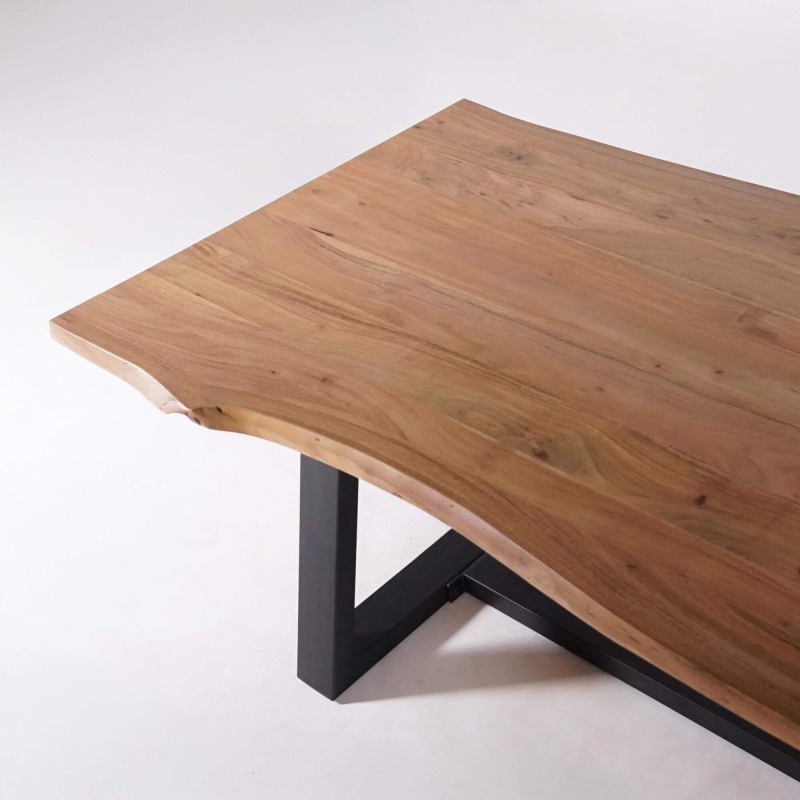 Eettafel in massief acaciahout met natuurlijke randen 220 cm - Aurea