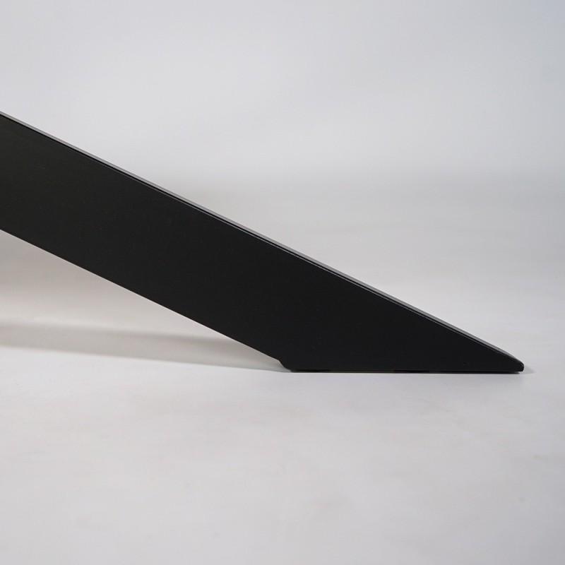 Eettafel van massief hout met metalen mikadopoot en natuurlijke randen 200 cm