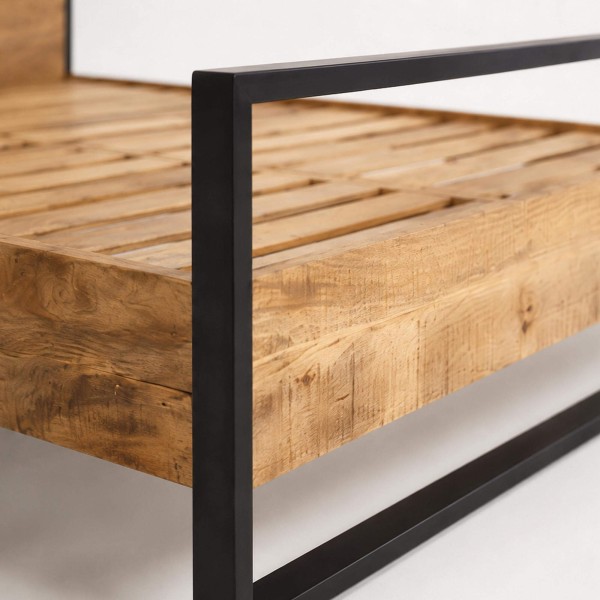 Industrieel tweepersoonsbed in gerecycleerd hout