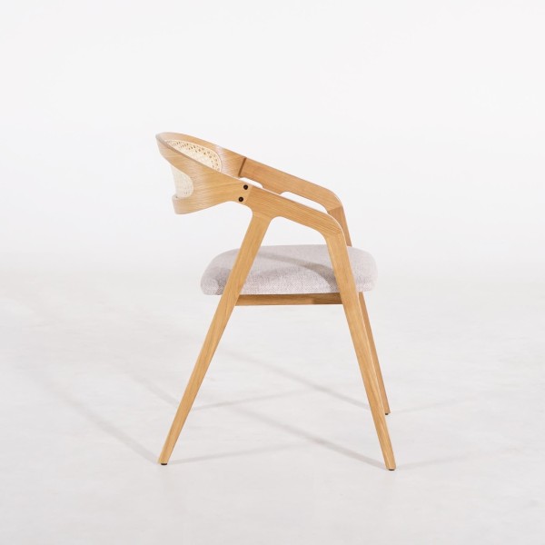 Eetkamerstoel met rugleuning in rotan en beige stof – Seren