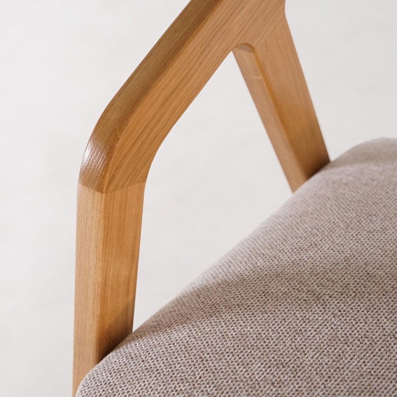 Eetkamerstoel met rugleuning in rotan en beige stof – Seren