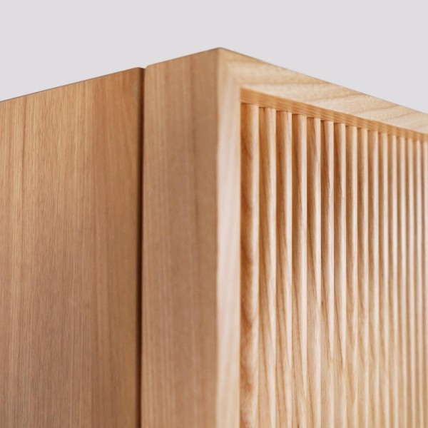 Zwevende badkamerkolomkast in licht walnoothout 160 cm - Carnelian