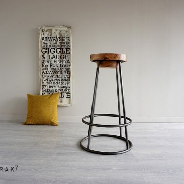 Scandinavische kruk SCANDUS hout en metaal