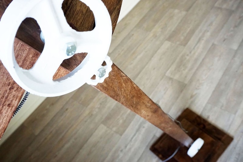 Industriële vloerlamp Acrobat WHITE