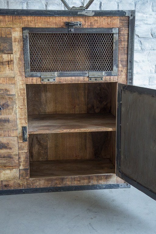 Industrieel dressoir met deuren antieke afwerking