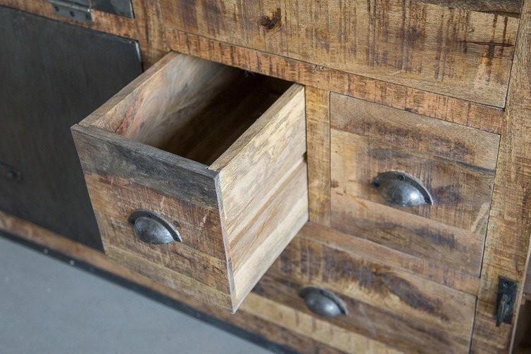 Industrieel dressoir met deuren antieke afwerking