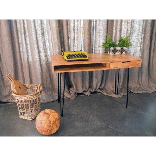 Scandinavisch Bureau CLIP