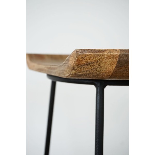 Hoge kruk in staal en hout