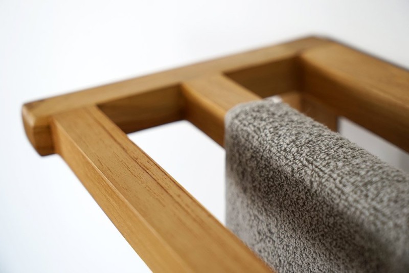 Teak handdoekenrek
