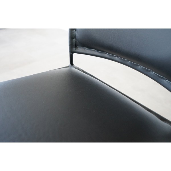 Zwart metalen leren barstoel - Urban