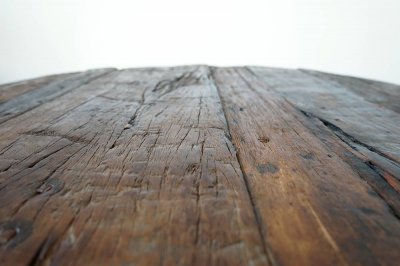 Salontafel met teruggewonnen hout - Reborn