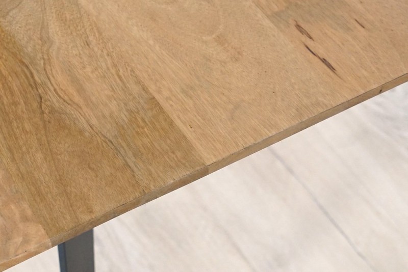 Eettafel van hout en metaal - Manhattan
