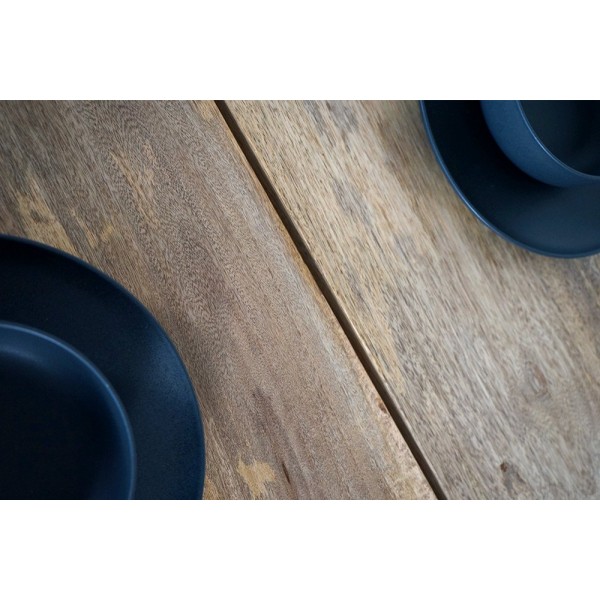 Table en bois massif avec pieds en U et double plateau
