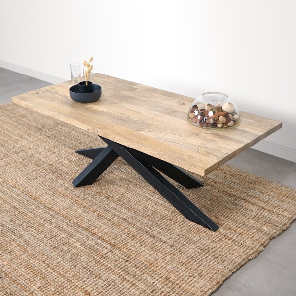 Table basse Mikado avec plateau rectangulaire en bois massif